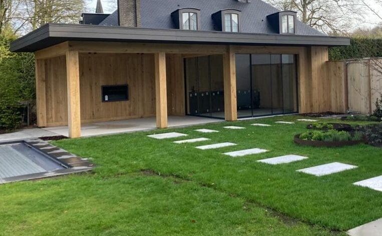 eiken bijgebouw modern afgewerkt